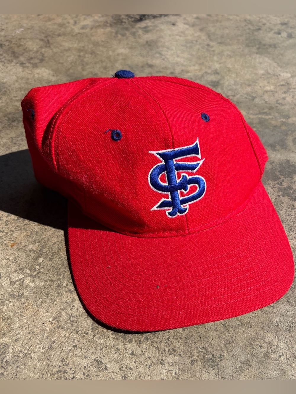 Fresno State Bulldogs Snapback Cap Hat Vintage 90s Red New Era